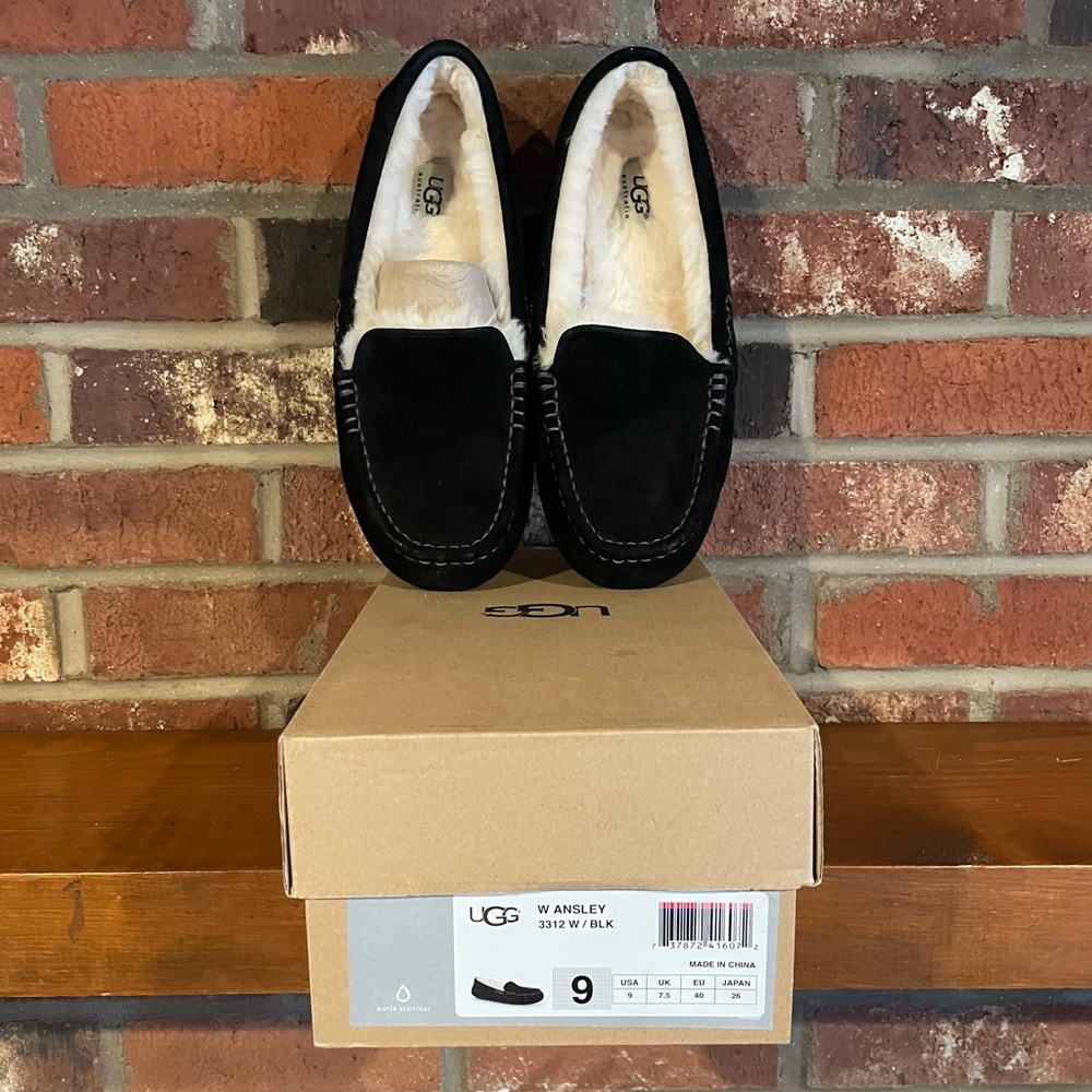 UGG W Ansley Black Slippers w/ Cream Lining